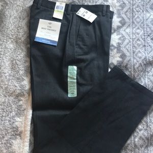 Dockers. Dark gray. 30”x32”. NWT.